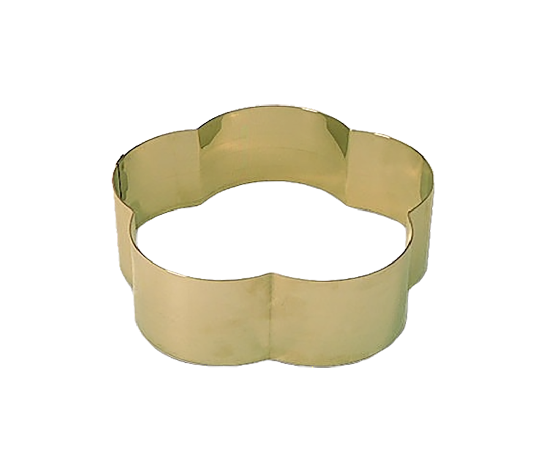 Cercle-fleur à vacherin. 24 cm - 24 cm