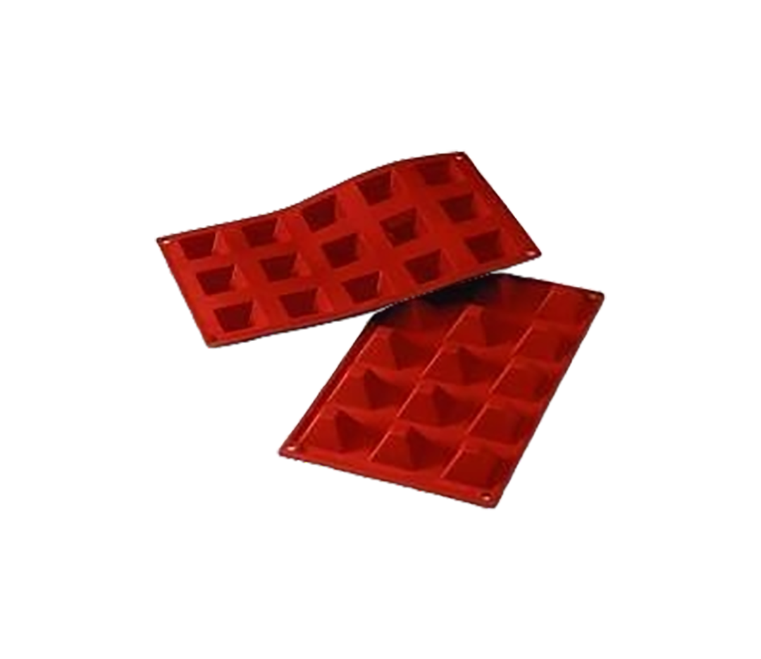 Moules silicone 15 mini pyramides.