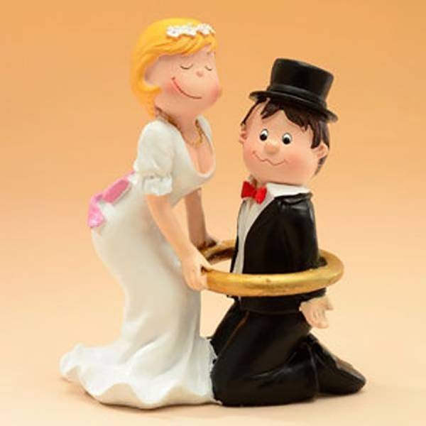 Sujet mariage marié encerclé