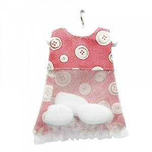 Robe rose avec boutons