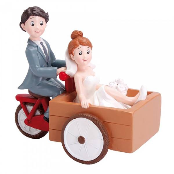 Sujet mariés en triporteur